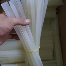 CÔNG TY PHÂN PHỐI SỈ KEO QUE SILICONE 