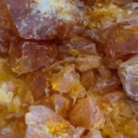 NHỰA THÔNG THÀNH PHỐ HỒ CHÍ MINH 