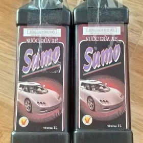 SỈ NƯỚC RỬA XE SUMO GIAO NHANH CHO CỬA HÀNG TIỆN LỢI